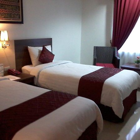 Hotel Bandara Syariah Negarasaka Eksteriør bilde