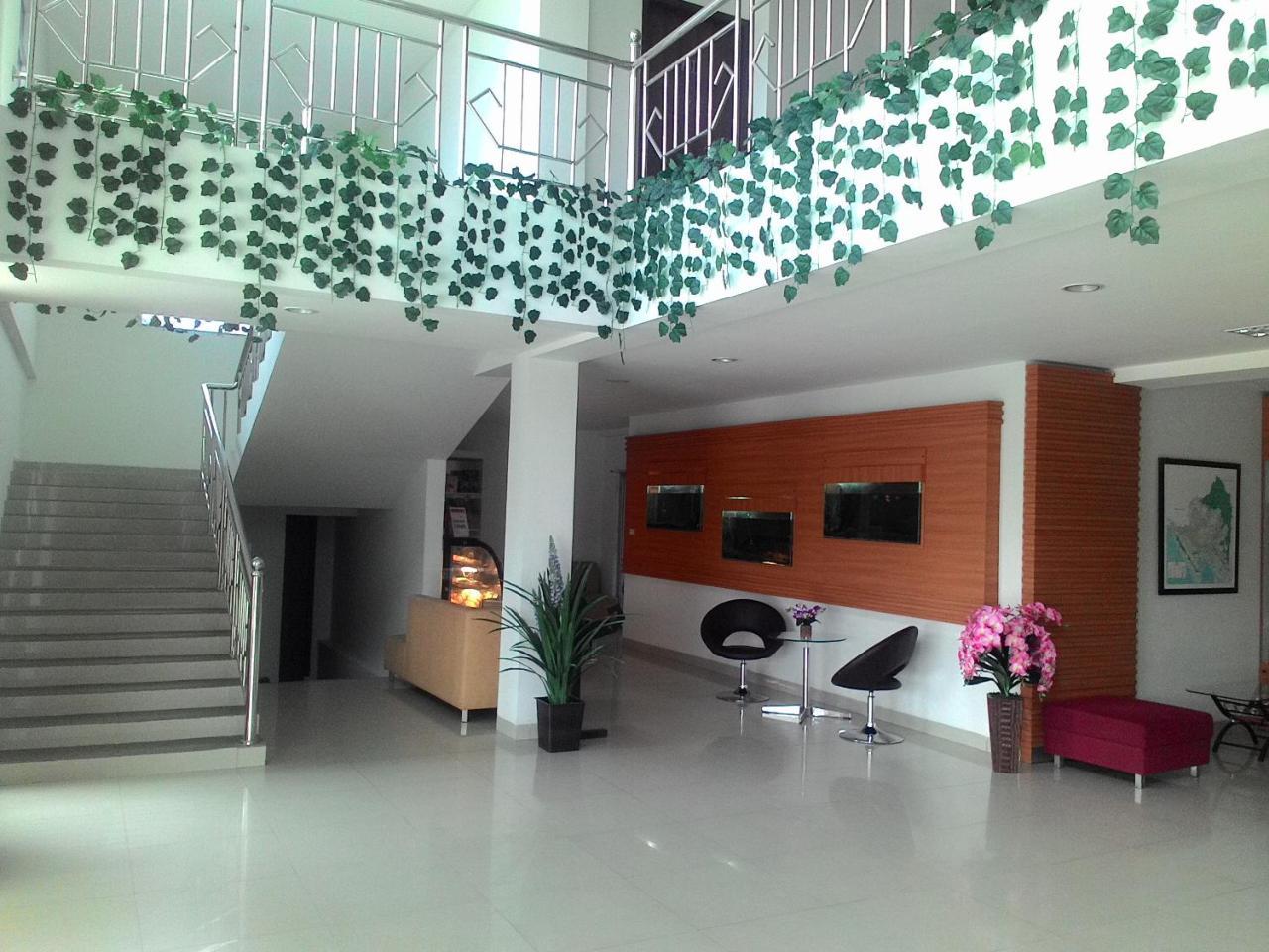 Hotel Bandara Syariah Negarasaka Eksteriør bilde
